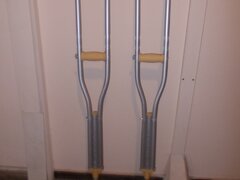 Carje subrat marimea L,M,S,inaltime reglabila,carja subaxilara dizabilitati